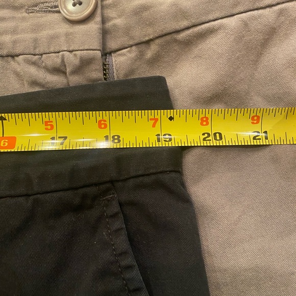 Loft Rivera shorts-Size 14-Black/Gray/NavyOlive Green/Cream - Picture 3 of 6